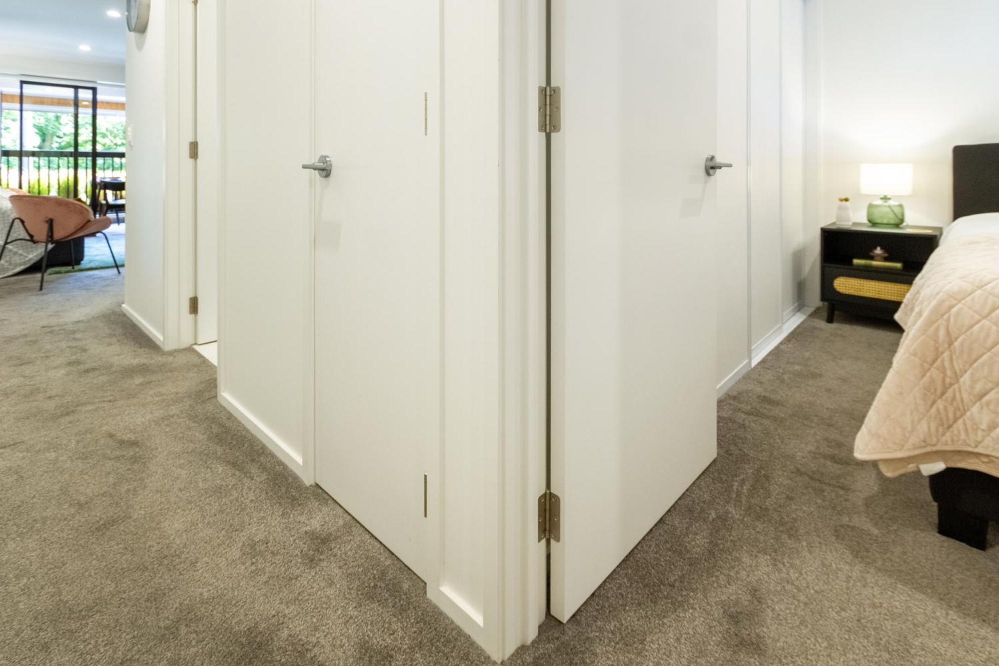 Cozy 1-Bed Apartment With Park Views, Sleeps 4 Christchurch Eksteriør billede
