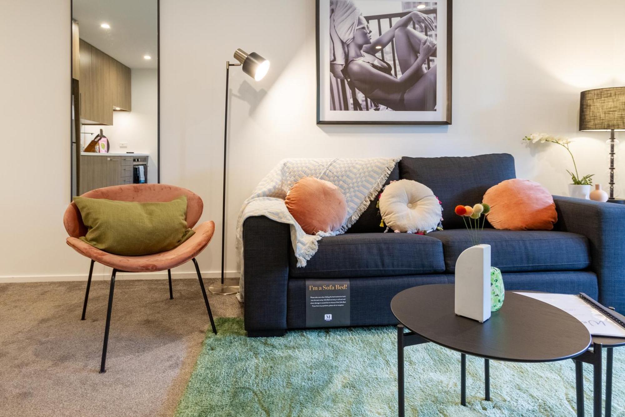 Cozy 1-Bed Apartment With Park Views, Sleeps 4 Christchurch Eksteriør billede